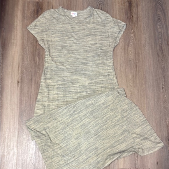 LuLaRoe Maria Maxi Dress in Green Gray Cream Heather LIKE NEW - Picture 2 of 8